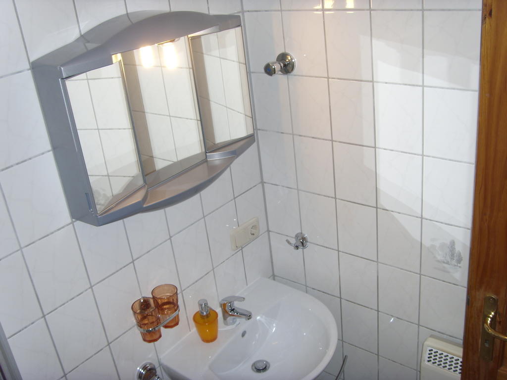 Ferienwohnung Ina รูสท์ ภายนอก รูปภาพ